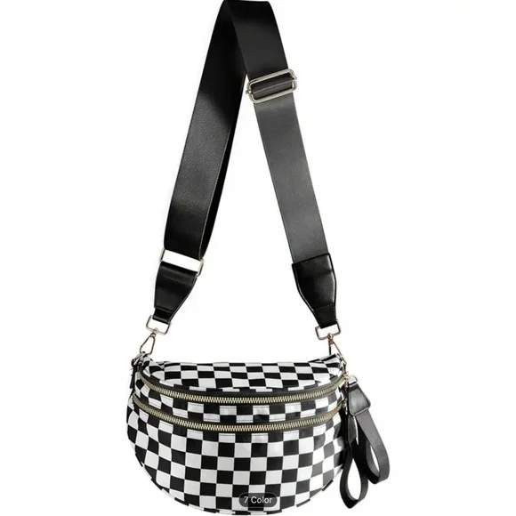 Checkered Black and White Women's Crossbody Bag - Picture 5 of 9